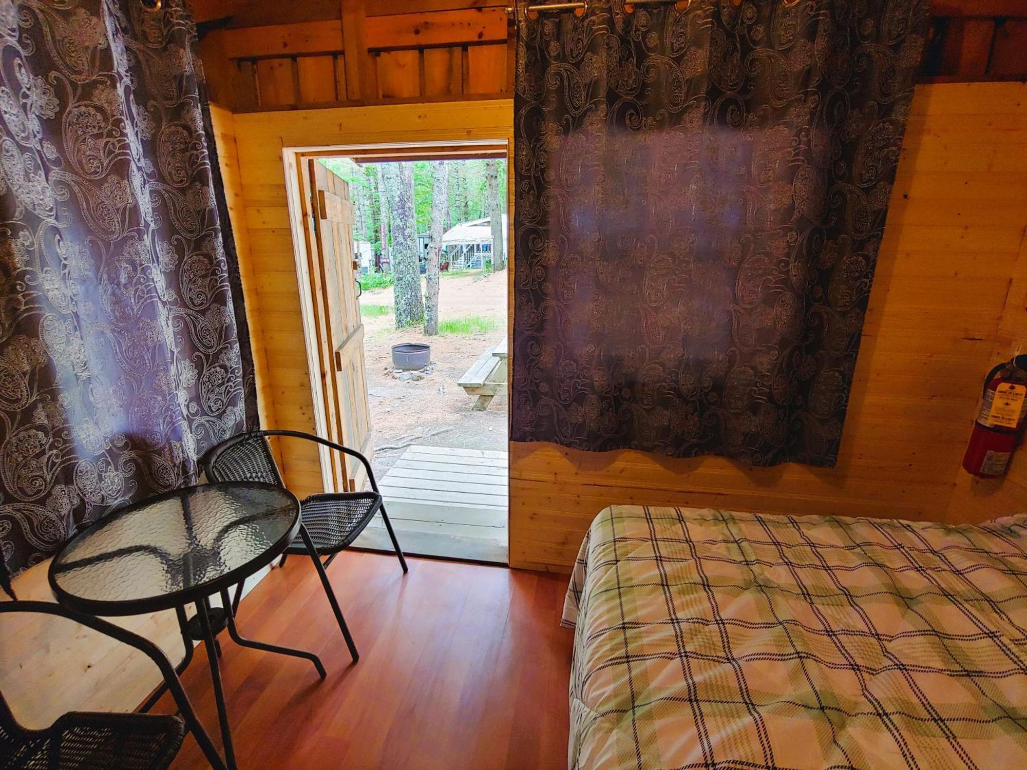 Oakhill Pines Campground Бриджуотър Екстериор снимка